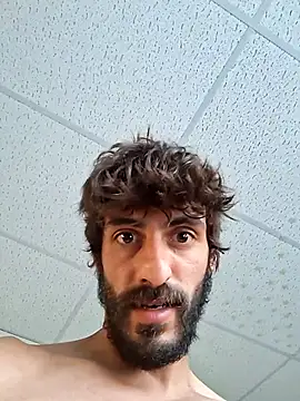 lowhangingdick22 online show from June 8, 2026, 12:47 am