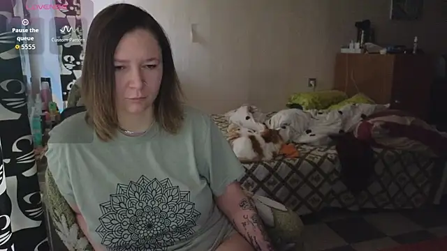 Ozalin  online show from April 15, 2026, 10:11 am