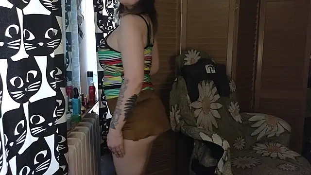 Ozalin  online show from May 20, 2026, 11:27 am