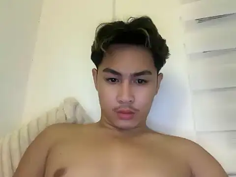 Snapshot of john_thomas20 chatting on February 20, 2026, 2:41 am john thomas20 online show from February 20, 2026, 2:41 am