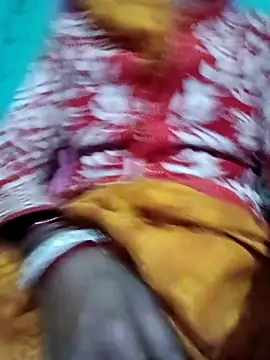 Komal9080 online show from February 4, 2026, 3:18 pm