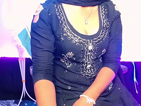 ELIZA 01 online show from March 14, 2026, 5:35 am