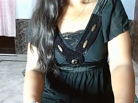 Snapshot of ELIZA_01 chatting on May 18, 2026, 5:02 am ELIZA 01 online show from May 18, 2026, 5:02 am