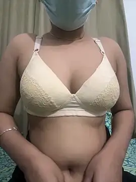 Snapshot of Divya-03 chatting on February 16, 2026, 7:21 pm Divya-03 online show from February 16, 2026, 7:21 pm