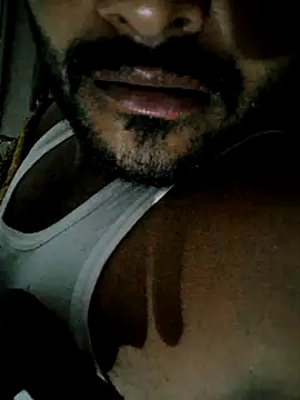 hot---boy1 online show from February 14, 2026, 5:32 pm