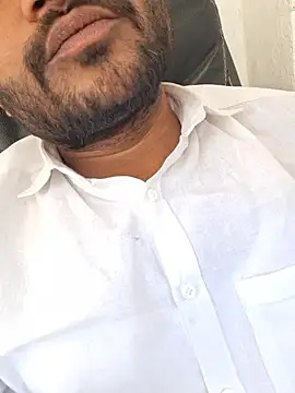 hot---boy1 online show from March 18, 2026, 8:06 am