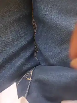 hot---boy1 online show from March 19, 2026, 5:33 am