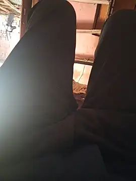 hot---boy1 online show from April 6, 2026, 2:09 am