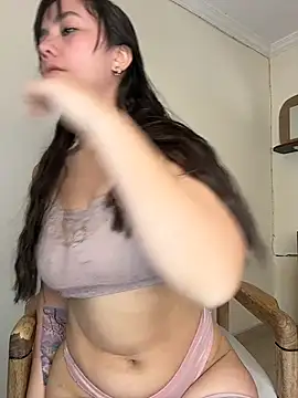 LilaRvsh online show from March 19, 2026, 5:17 pm