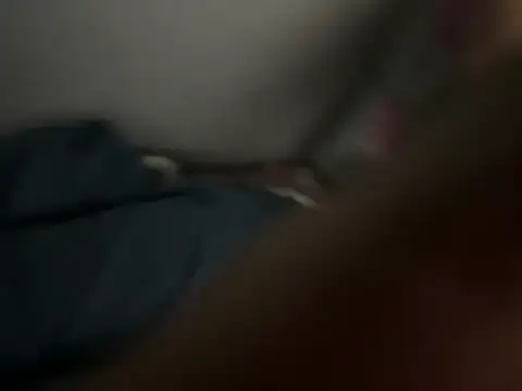 Snapshot of cerejadc chatting on April 16, 2026, 5:52 am cerejadc online show from April 16, 2026, 5:52 am