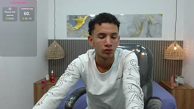 JDWhite18 online show from February 21, 2026, 4:35 am