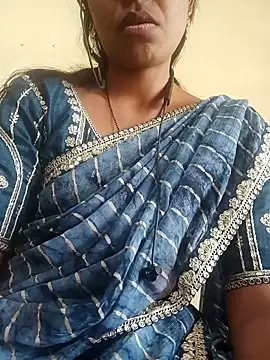 Royal hotti0011 online show from February 21, 2026, 9:32 am