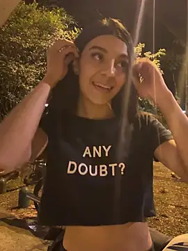 NaniBlossomX online show from April 18, 2026, 12:58 am