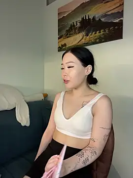 Peony kiss online show from February 20, 2026, 8:16 am