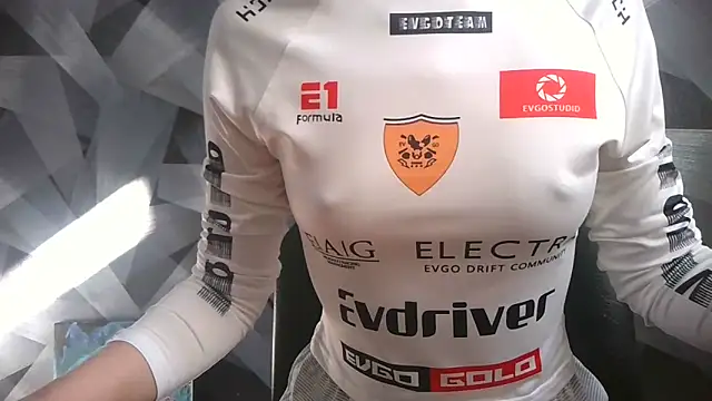 AlicePhyllis online show from March 1, 2026, 6:37 am