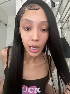 itzstarrbaby online show from March 27, 2026, 1:44 am