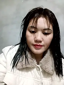 Anna 516 online show from February 16, 2026, 2:46 pm