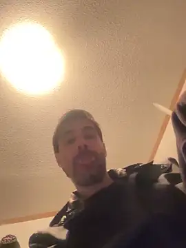 Snapshot of tommattsonn chatting on March 20, 2026, 12:59 am tommattsonn online show from March 20, 2026, 12:59 am
