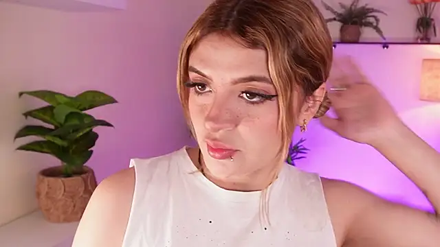 Snapshot of Kore__1 chatting on March 7, 2026, 7:44 pm Kore 1 online show from March 7, 2026, 7:44 pm