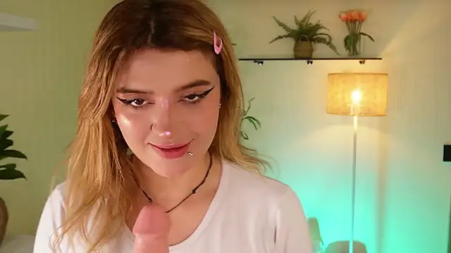 Snapshot of Kore__1 chatting on March 21, 2026, 7:28 pm Kore 1 online show from March 21, 2026, 7:28 pm