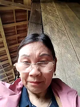 miko nyan2006 online show from February 18, 2026, 7:26 am