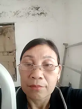 miko nyan2006 online show from March 31, 2026, 8:26 am