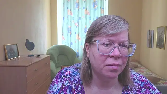 Emma Eclipsee online show from February 10, 2026, 7:34 am