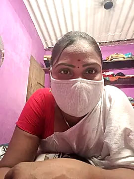 Tamil Hot Nisha online show from April 8, 2026, 5:51 am