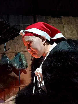 lena-cute online show from March 13, 2026, 11:28 am