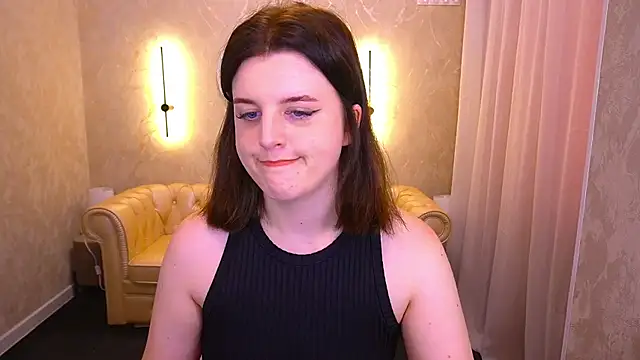 KristiFoxy online show from July 15, 2026, 5:02 am