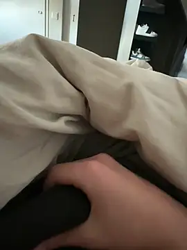 Robertocavall online show from March 4, 2026, 1:17 pm