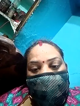 06Rozi online show from March 4, 2026, 3:07 pm