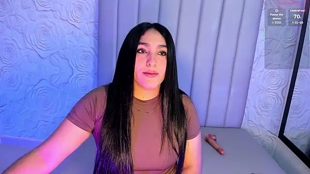 Snapshot of Lya_dubois_ chatting on April 18, 2026, 9:15 pm Lya dubois online show from April 18, 2026, 9:15 pm