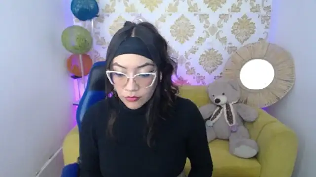 ALISS M  online show from February 19, 2026, 7:21 pm