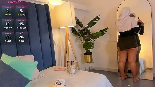 Snapshot of fatimarab__ chatting on March 3, 2026, 3:23 am fatimarab online show from March 3, 2026, 3:23 am