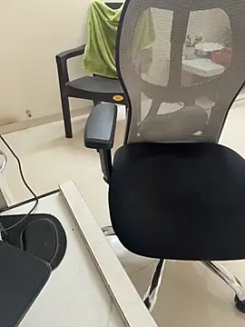 Snapshot of Rah0091 chatting on February 9, 2026, 8:18 am Rah0091 online show from February 9, 2026, 8:18 am