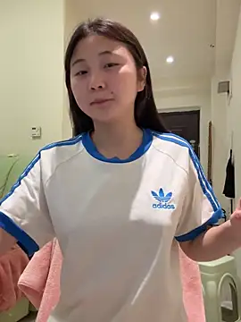 LXR77887 online show from March 28, 2026, 9:42 am