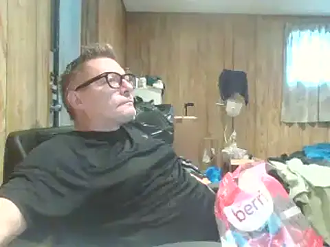 melvinsnow online show from March 1, 2025, 6:43 pm