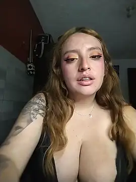 Deimoonblack26 online show from May 14, 2026, 7:53 pm