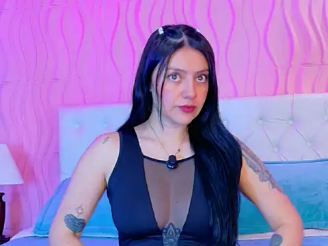 Snapshot of Mia_Cherry__ chatting on February 23, 2026, 7:00 pm Mia Cherry online show from February 23, 2026, 7:00 pm