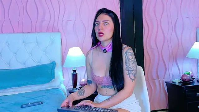 Mia Cherry   online show from March 17, 2026, 7:17 pm