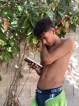 JHON BIGCOCK23 online show from April 11, 2026, 1:26 pm