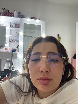 Arya    online show from February 4, 2026, 4:13 pm