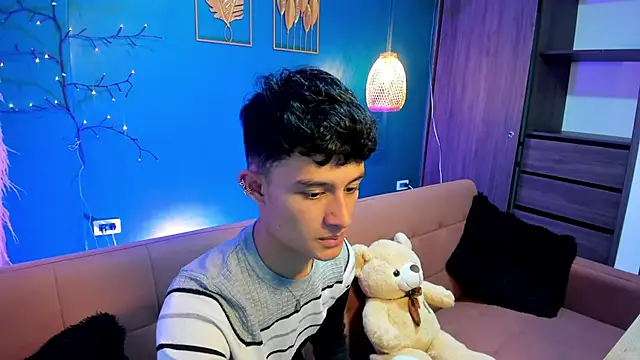 Snapshot of Patrick_Howland_ chatting on February 12, 2026, 3:23 am Patrick Howland online show from February 12, 2026, 3:23 am