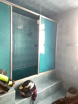 Annie Alicee online show from March 28, 2026, 5:01 pm