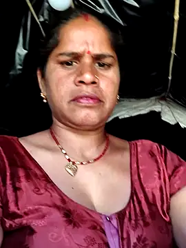 Snapshot of Hot_kiran4 chatting on March 1, 2026, 4:47 am Hot kiran4 online show from March 1, 2026, 4:47 am