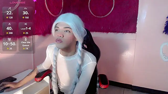 Andrea Pop  online show from February 24, 2026, 7:23 pm