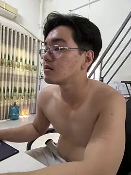 Snapshot of lucas-N888 chatting on March 21, 2026, 9:03 am lucas-N888 online show from March 21, 2026, 9:03 am