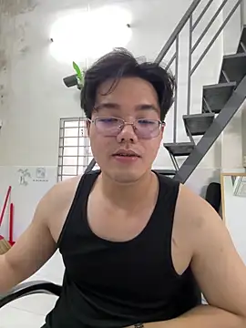 Snapshot of lucas-N888 chatting on April 12, 2026, 10:31 am lucas-N888 online show from April 12, 2026, 10:31 am