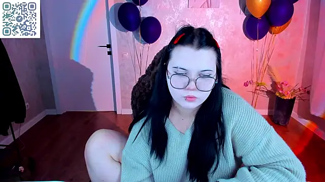 Kira G0ld online show from April 16, 2026, 1:12 pm